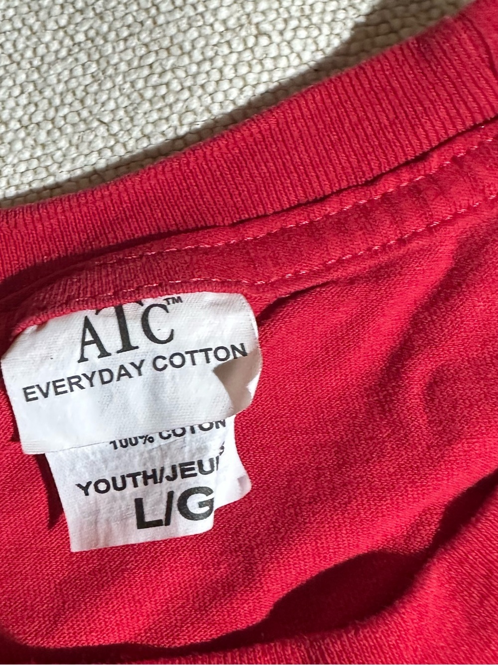 Aritzia Warehouse Sale Promotional Red Crewneck Short-Sleeve Graphic Tee - Picture 5 of 7